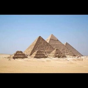 Meet your Posher, Amro